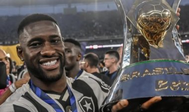 Bastos Kissanga eleito melhor defesa central do Brasileirão 2024
