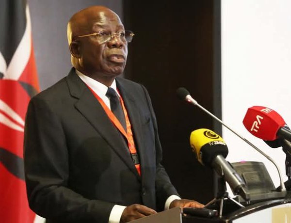 João Ernesto dos Santos nomeado Ministro de Estado e Chefe da Casa Militar do Presidente da República