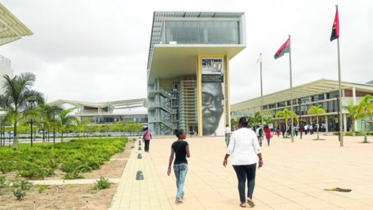 Ministro quer universidades angolanas no topo do ensino superior africano