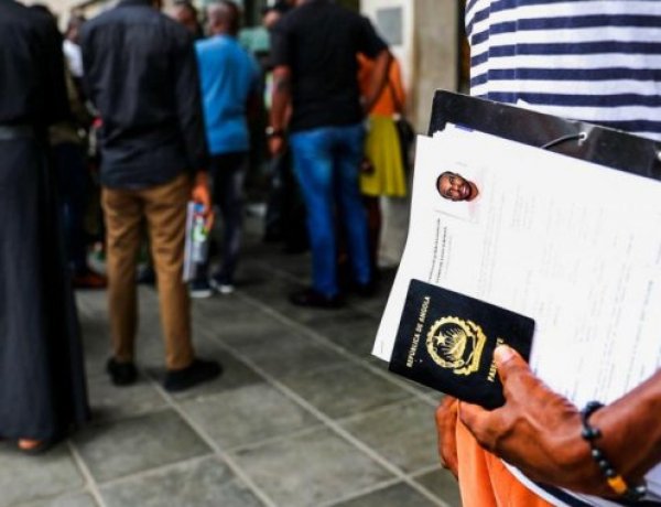 Angolanos só poderão agendar o pedido de visto de trabalho para Portugal com autorização prévia do Consulado