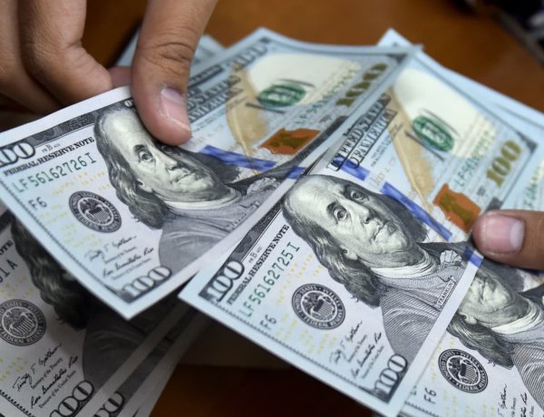 Dívida angolana à China desce para USD 12 mil milhões