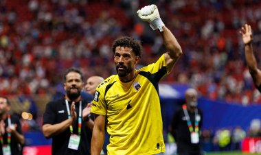 "Vozinha" ultrapassa 6 milhões de seguidores após brilhar diante da Espanha no Mundial 2026