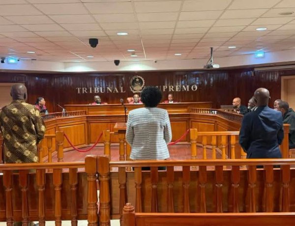 Ex-ministra Victória de Barros Neto condenada a três anos de prisão com pena suspensa