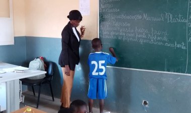 Professores podem voltar à greve já esta sexta-feira em Angola